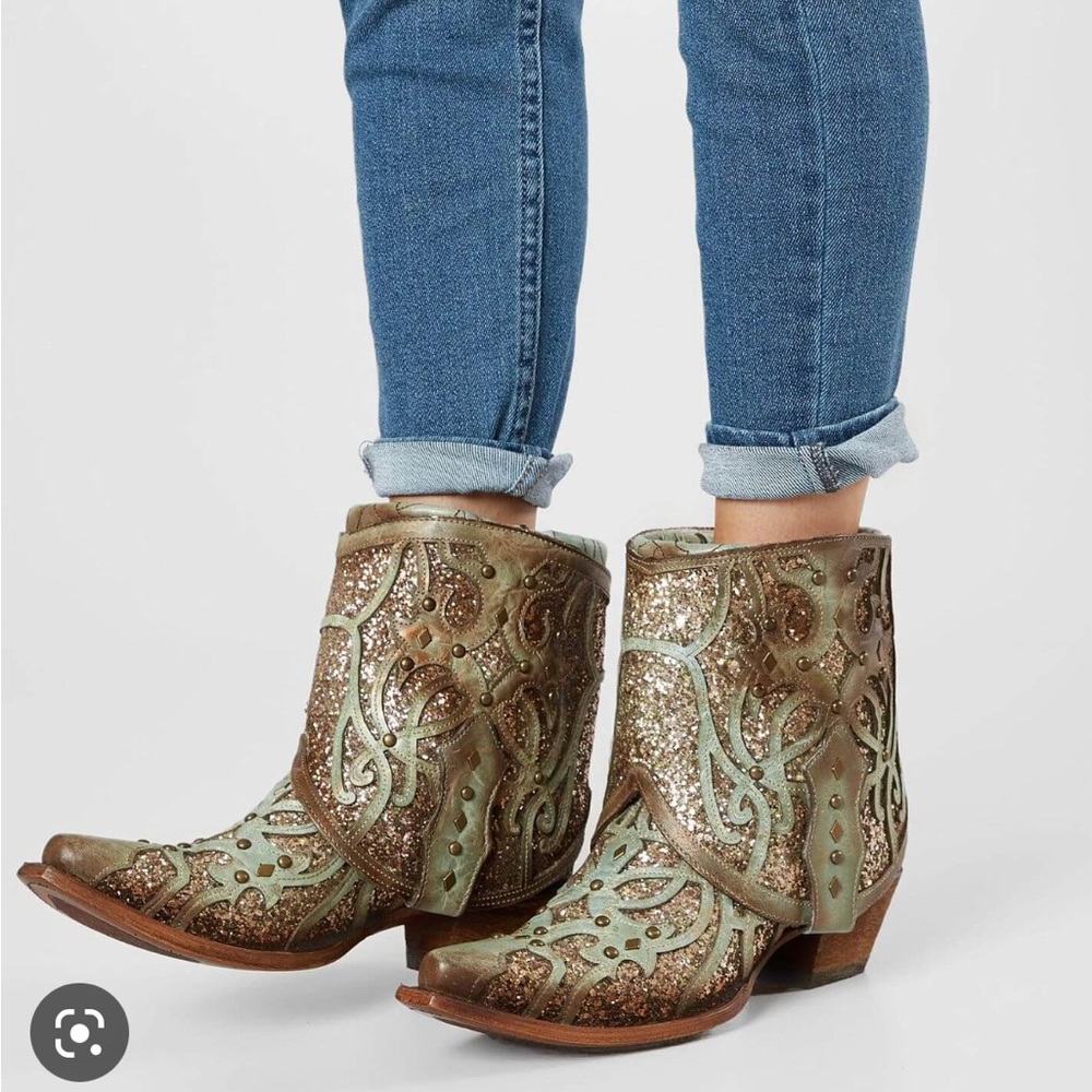Corral flipped shaft glitter boots